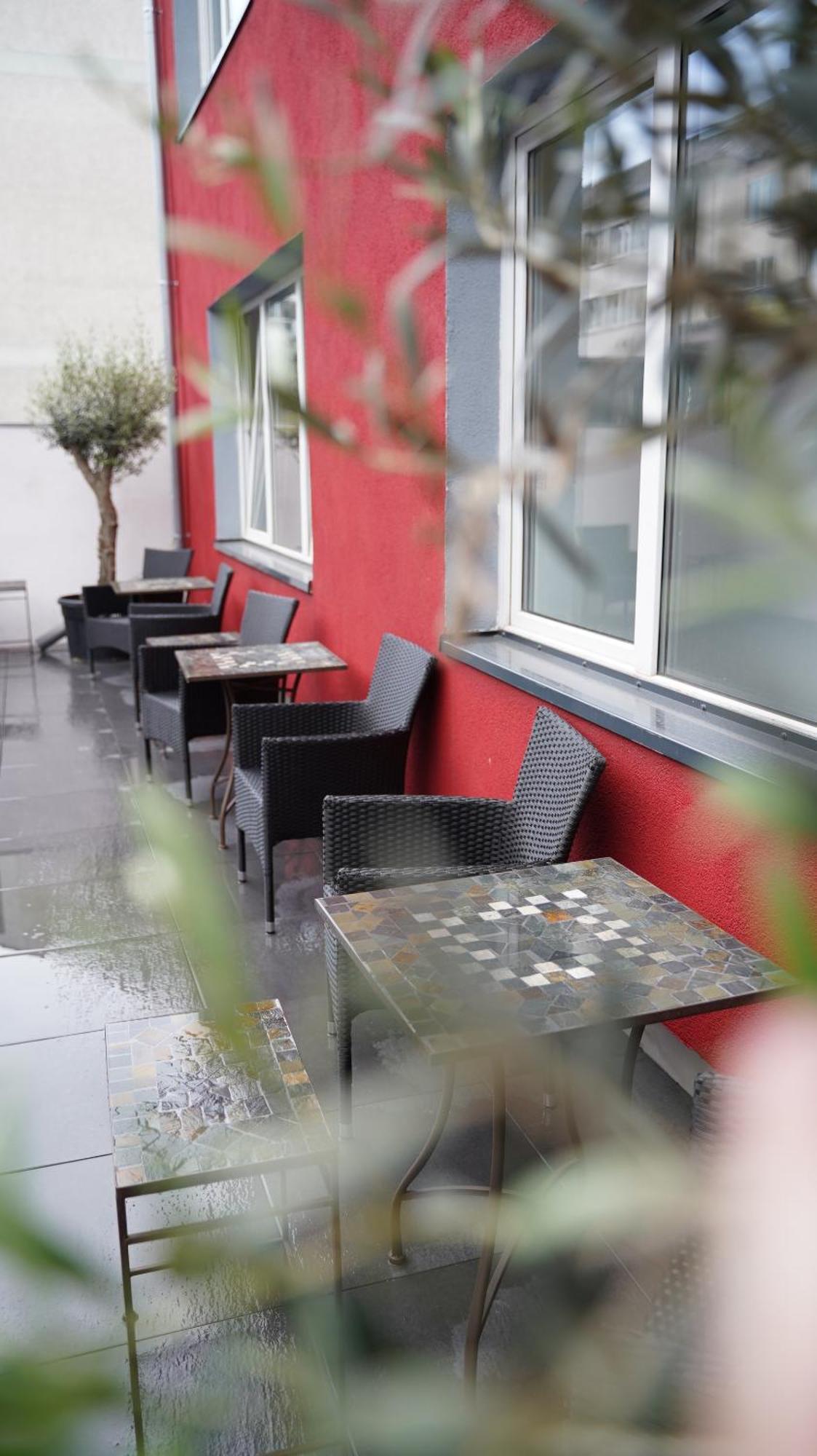 Amical Hotel Hagen - Am Hauptbahnhof エクステリア 写真