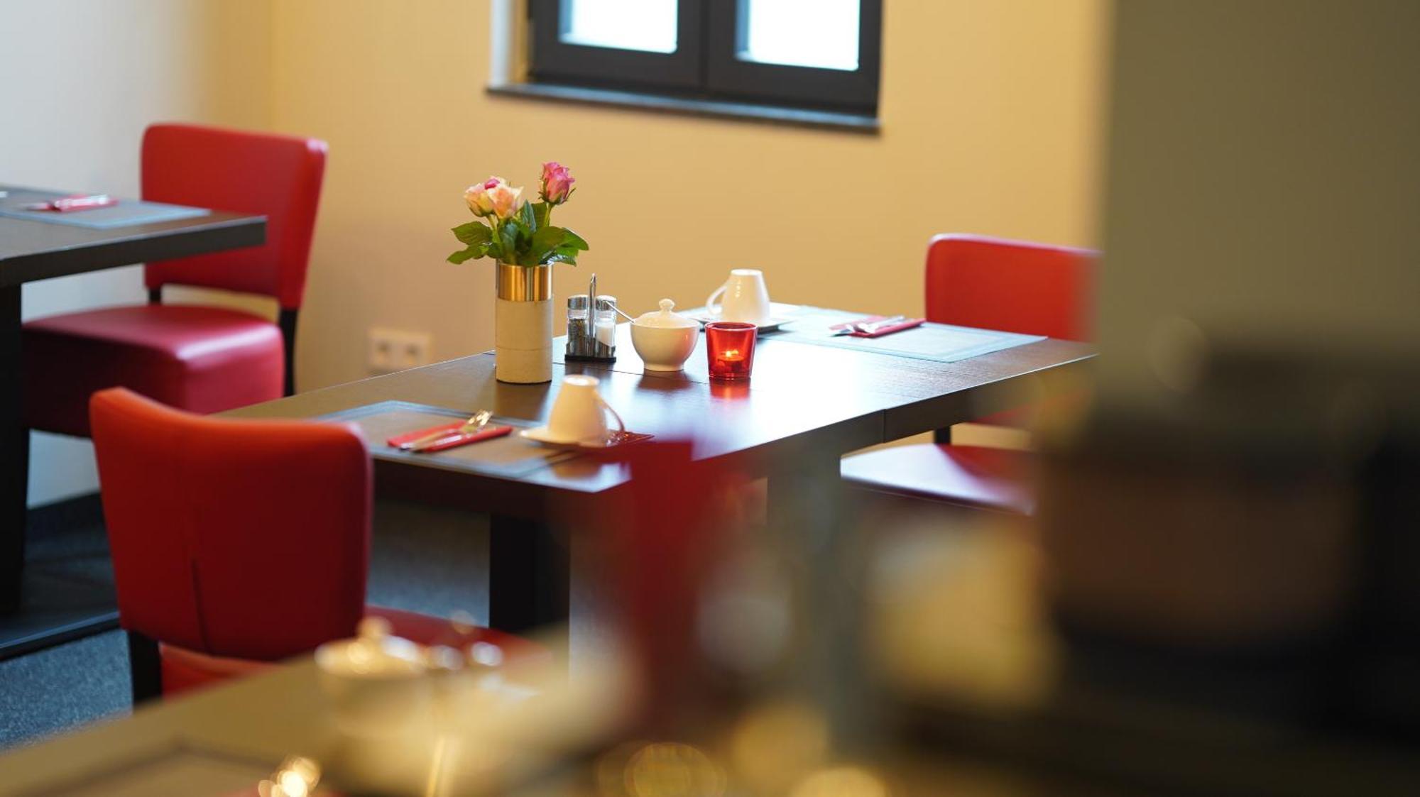 Amical Hotel Hagen - Am Hauptbahnhof エクステリア 写真